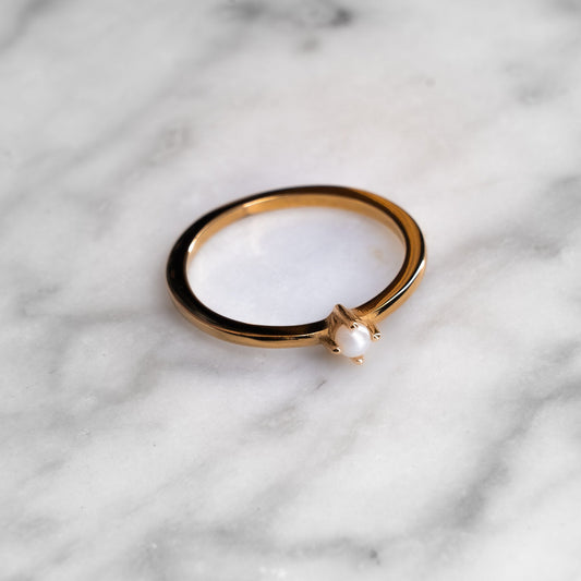 Baby Pearl Ring